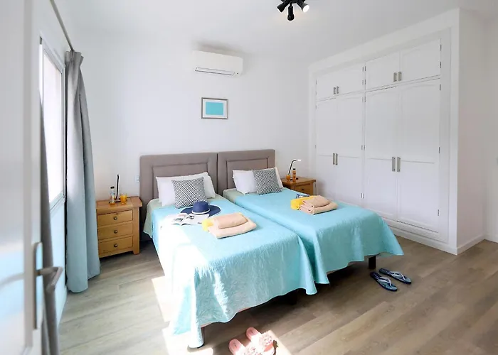 Luxury Casa Nublo 3 Bedrooms & Private Pool Вилла *